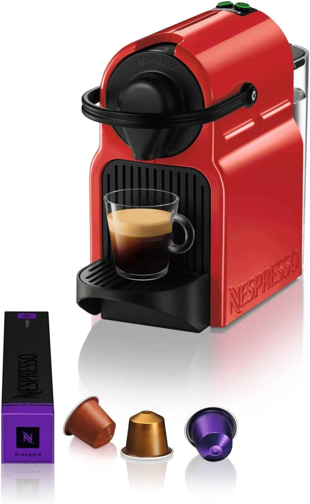 Test Nespresso Inissia: l'Espresso Compact et Rouge