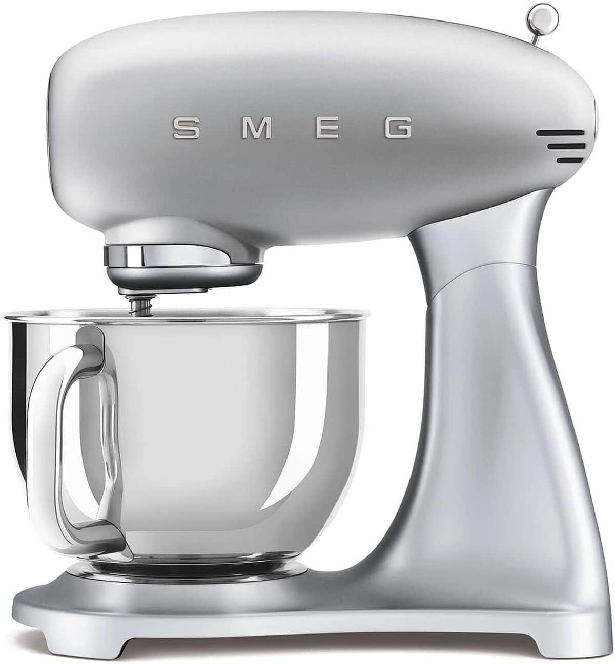 Test du robot pétrin SMF02SVEU : puissance et élégance en cuisine