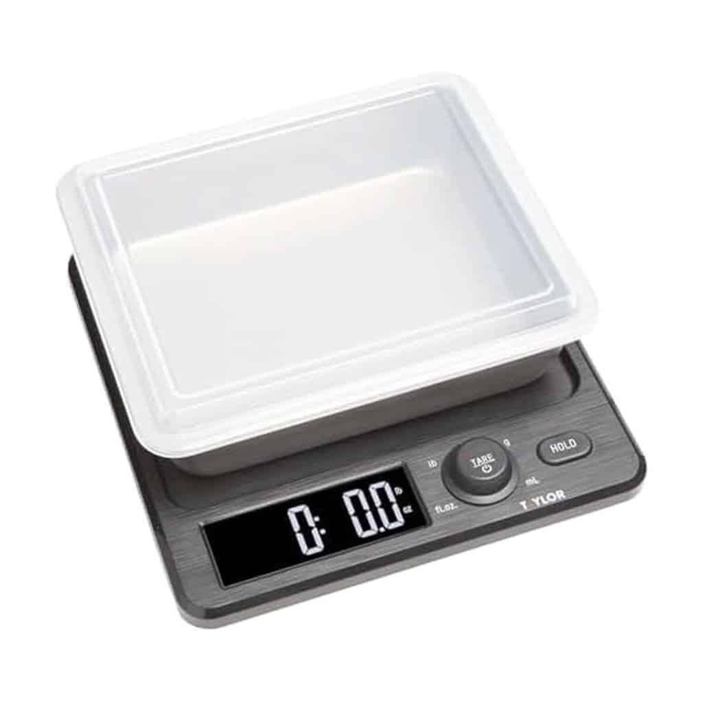Test de la balance de cuisine numérique Taylor Precision avec récipient inox