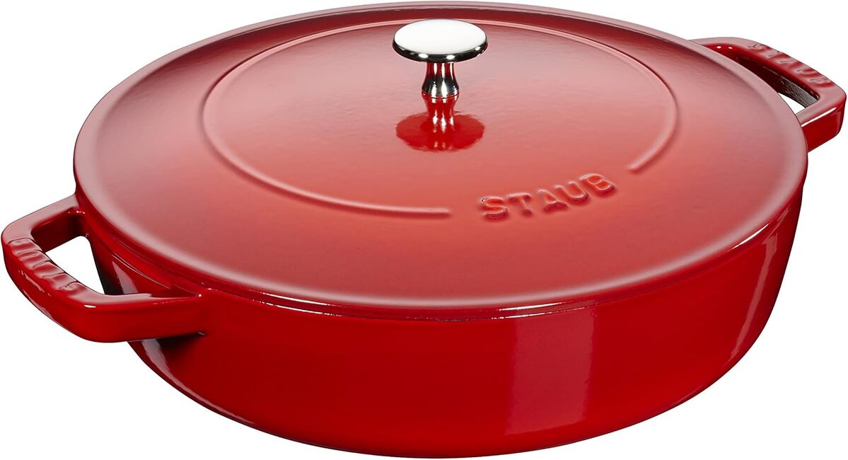 Test de la sauteuse Chistera Staub : fonte, 24 cm - cerise