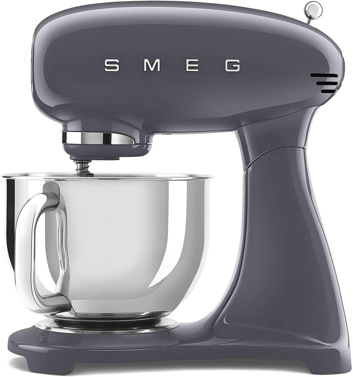 Test du robot pรขtissier Smeg SMF03GREU : puissance et sรฉcuritรฉ