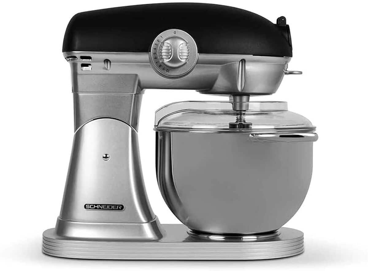 Test du robot pรขtissier Schneider SCFP57B : puissance et design rรฉtro