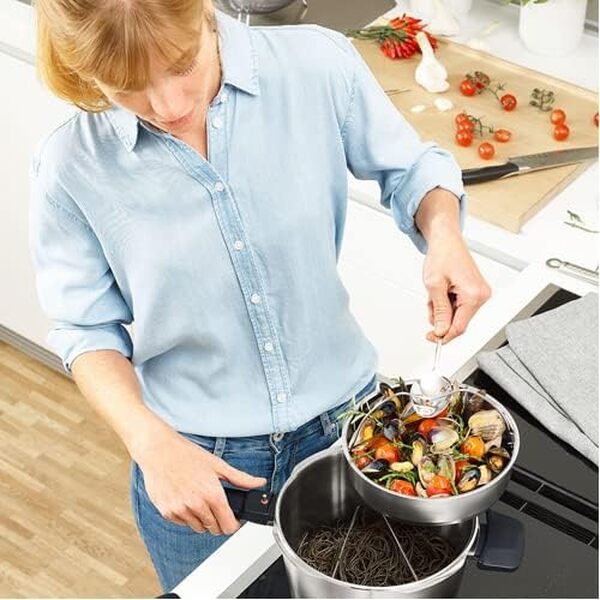 Fissler Vitavit Premium Autocuiseur (6 l, Ø 22 cm) Marmite à Pression en Acier Inoxydable, 4 Niveaux de Cuisson, avec Panier – Compatible Induction