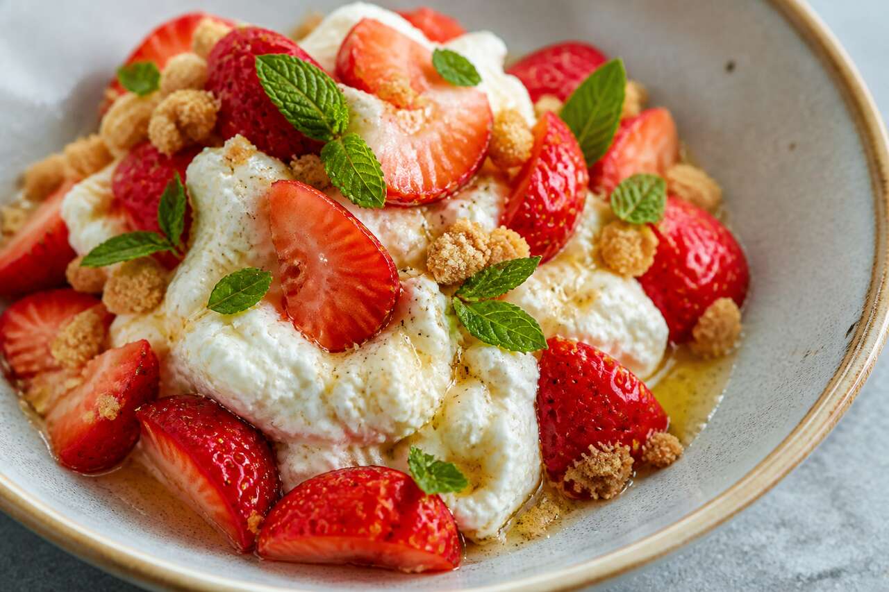 Recette fraises à la faisselle de chèvre de Fontainebleau