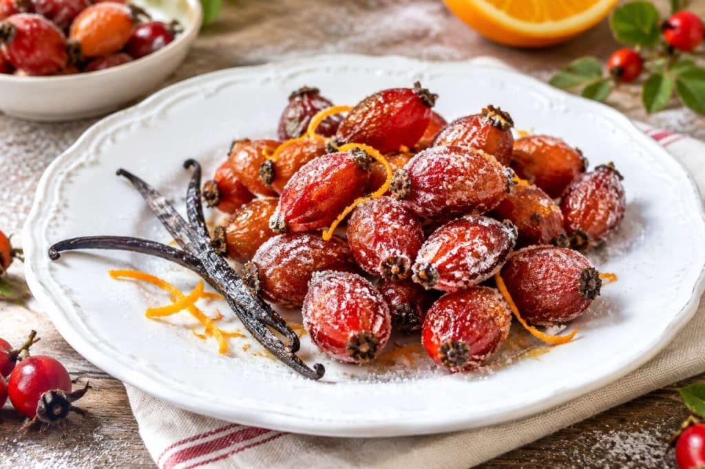 Recette de cynorhodons confits : bonbons sauvages